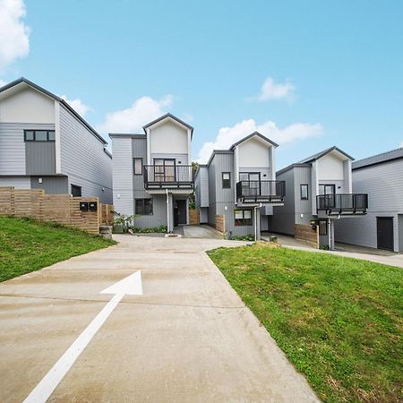 West Harbour Modern 4-Bedroom Retreat Окленд Экстерьер фото