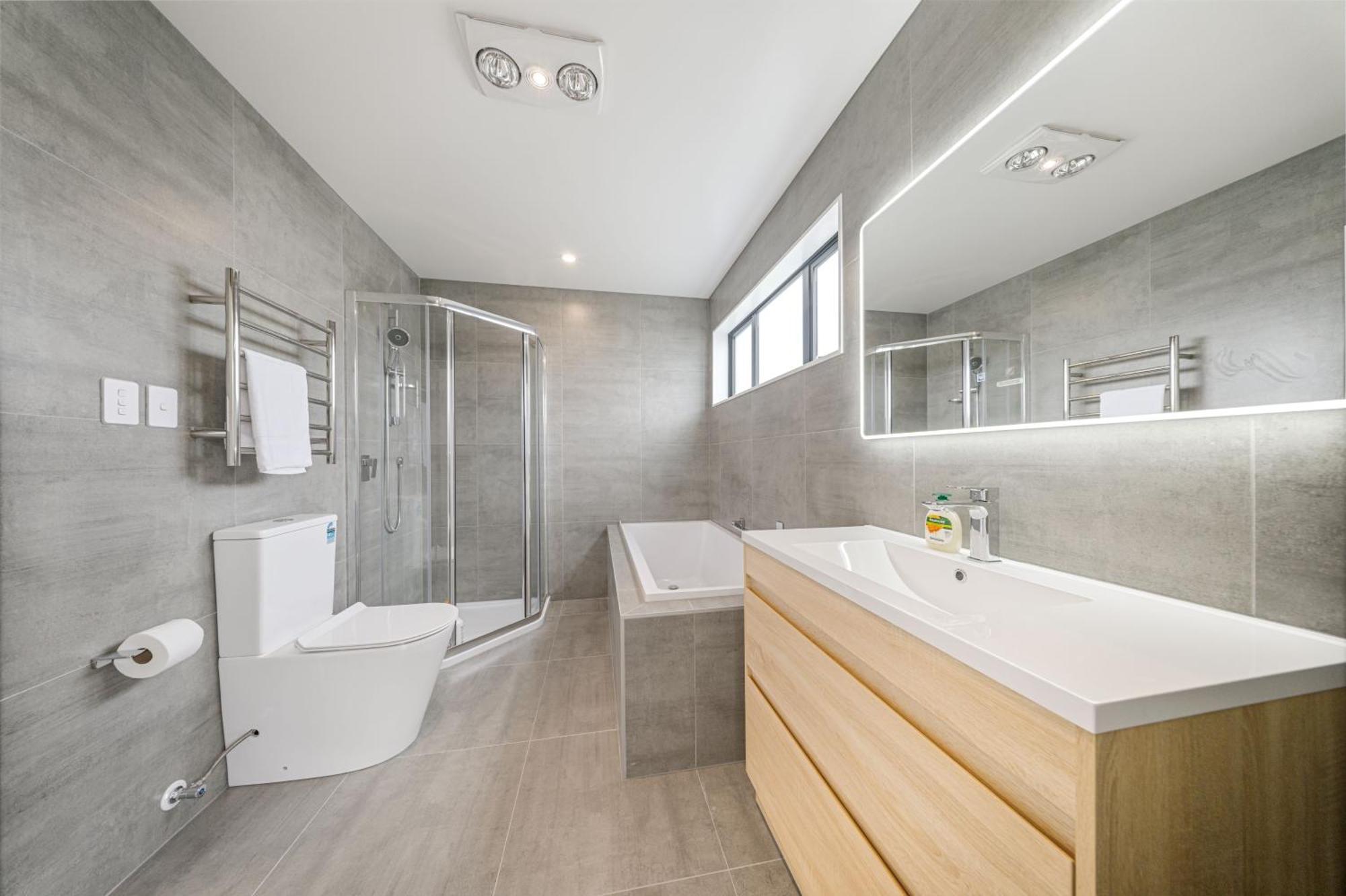 West Harbour Modern 4-Bedroom Retreat Окленд Экстерьер фото
