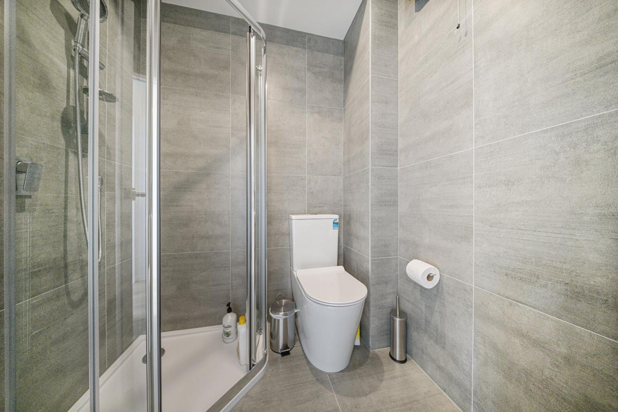 West Harbour Modern 4-Bedroom Retreat Окленд Экстерьер фото