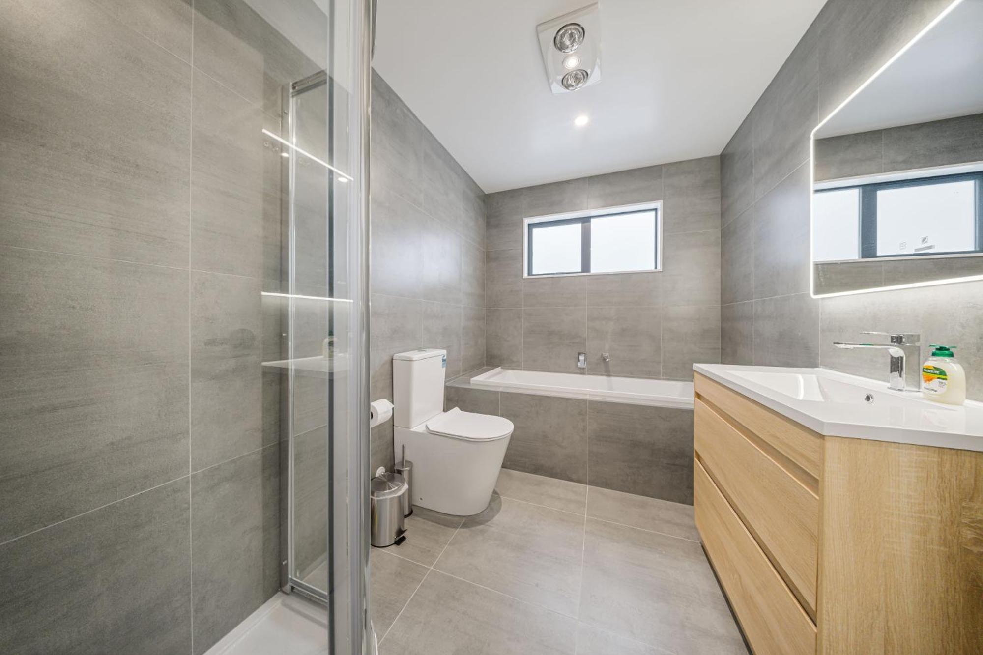 West Harbour Modern 4-Bedroom Retreat Окленд Экстерьер фото