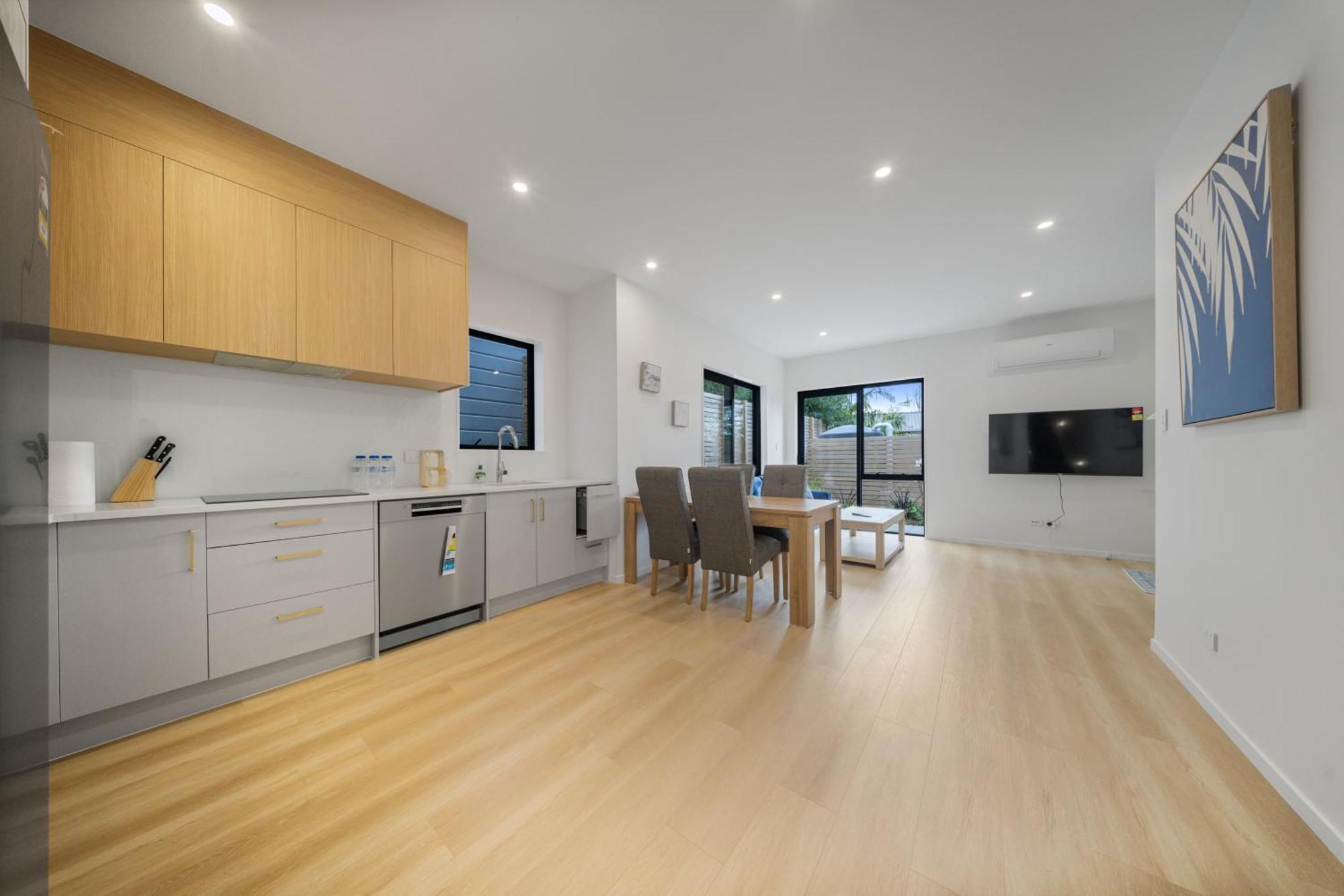 West Harbour Modern 4-Bedroom Retreat Окленд Экстерьер фото
