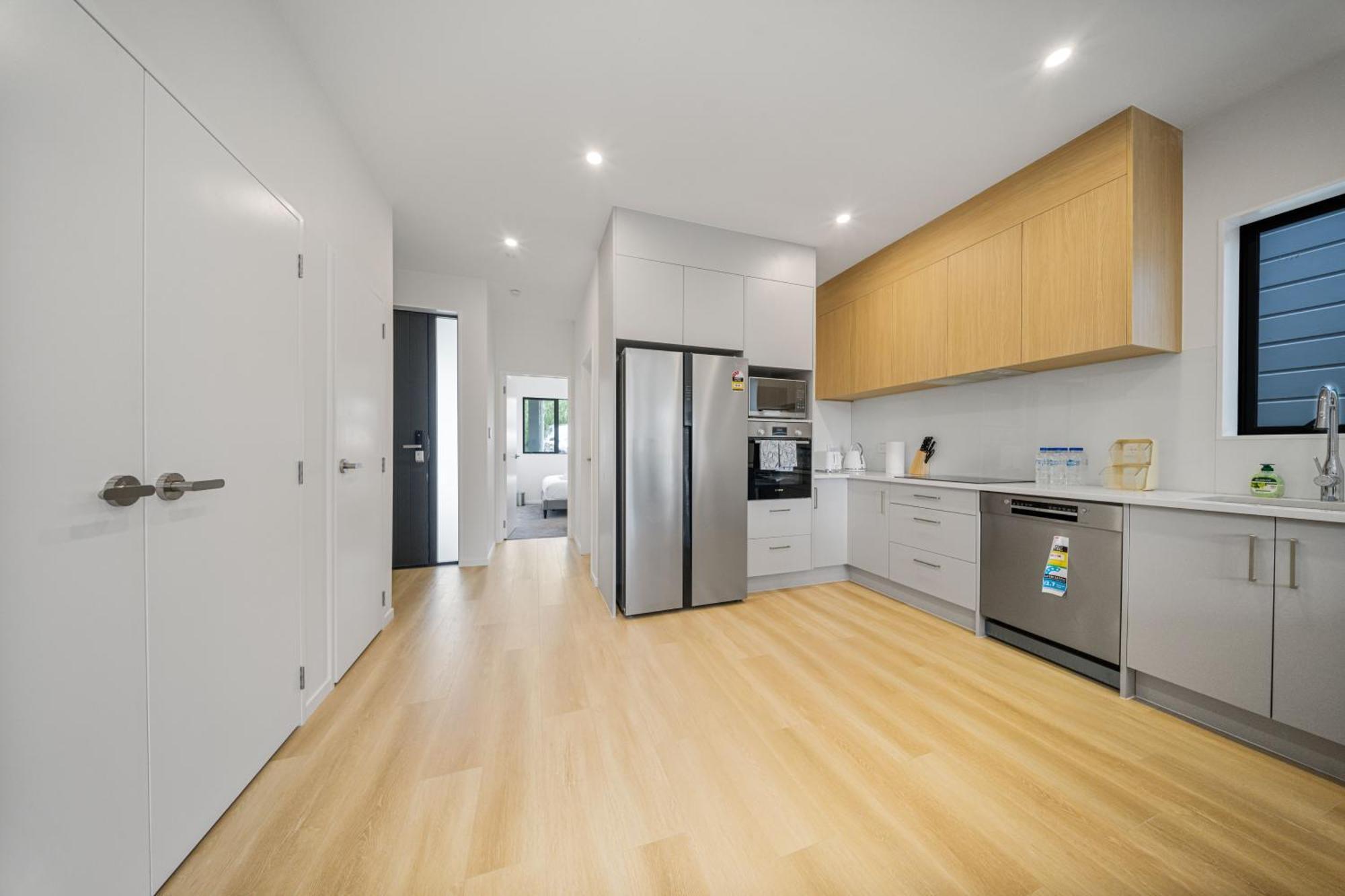 West Harbour Modern 4-Bedroom Retreat Окленд Экстерьер фото